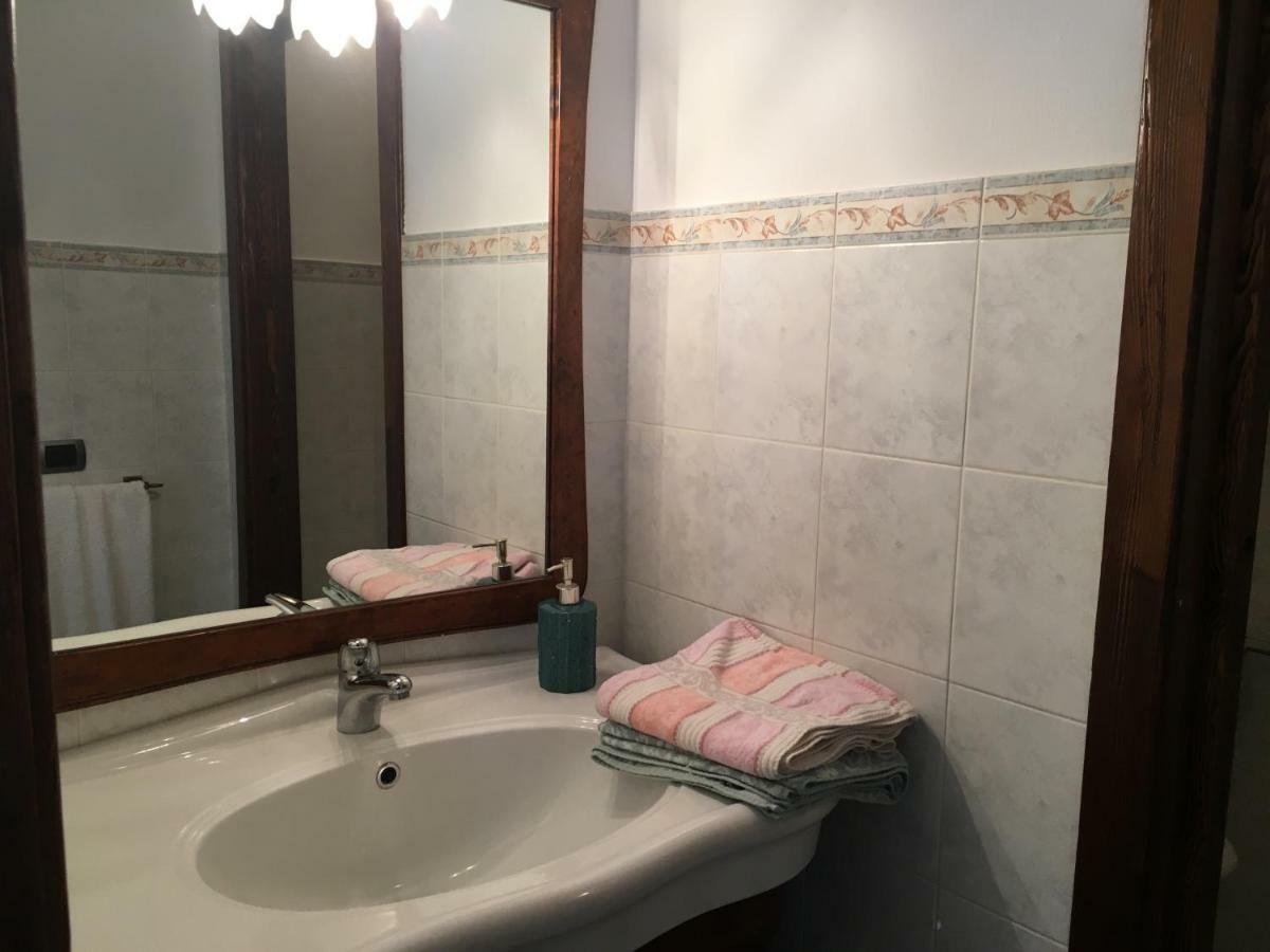 Casa Azzurra Monte Santa Maria Tiberinaアパートメント エクステリア 写真